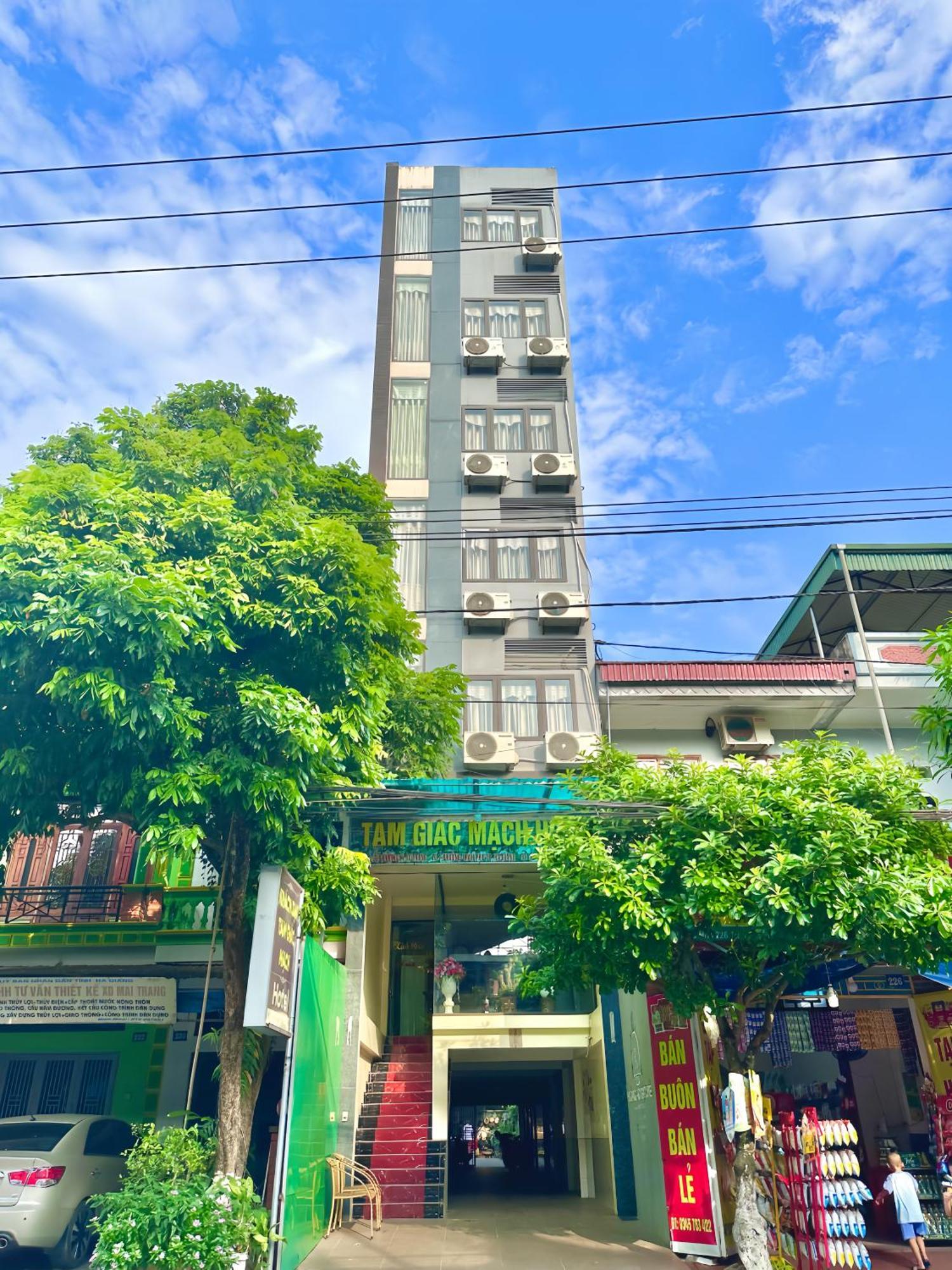 Tam Giac Mach Hotel Ha Giang Exterior photo